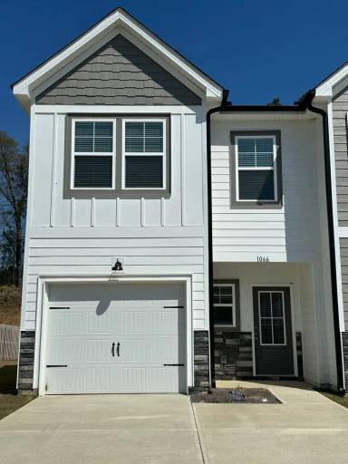 Main picture of 1066 Linsmore Ave