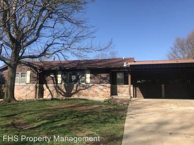 Main picture of 511 S Villa Rose Ave