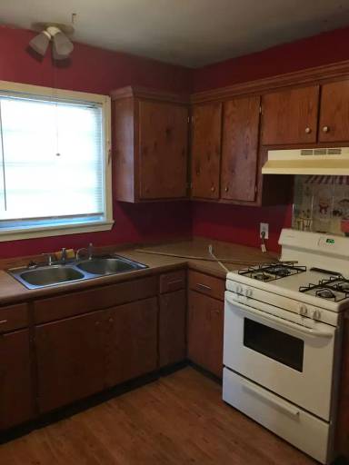 Main picture of 106 Gayven Dr