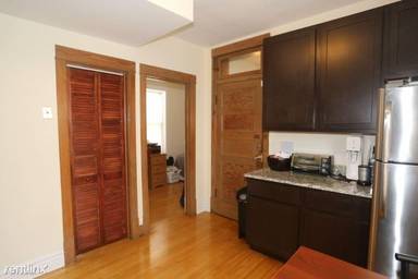 Main picture of 2145 W Webster Ave & 2144 W Shakespeare Ave