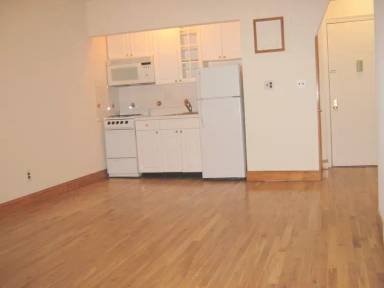 Main picture of 109 E 26 St