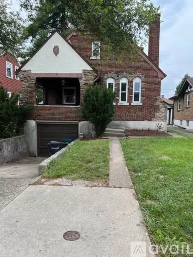 Main picture of 1867 Garden Ln
