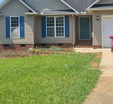 Main picture of 214 Joe Arthur Dr
