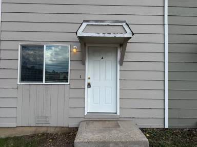 Main picture of 1976 Mineola St