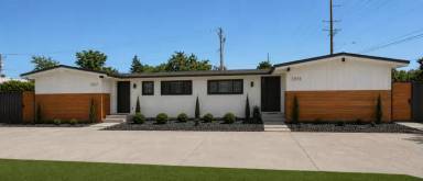 Main picture of 3517 W 1st Pl