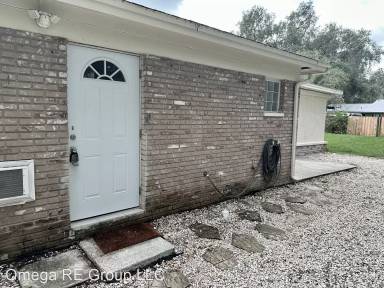 Main picture of 407 N Bryan Cir