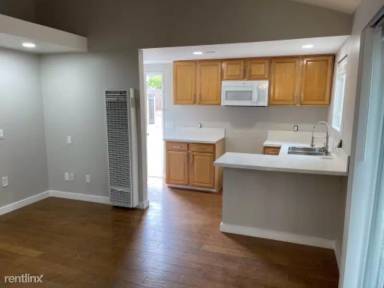 Main picture of 3102 G St