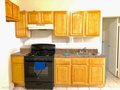 Main picture of 166 Seaview Ave