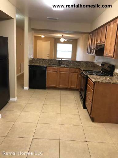 Main picture of 1503 Sophie Blvd