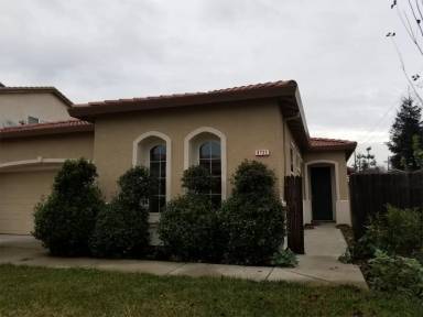 Main picture of 8731 Butterscotch Way