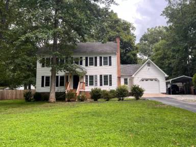 Main picture of 10817 Crofton Rd