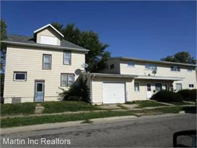 Main picture of 1127 W 7th St