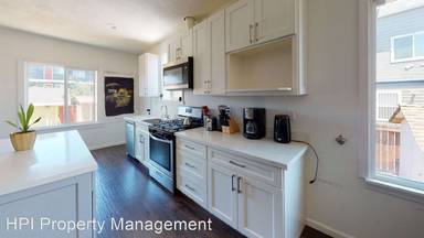 Main picture of 2140 Marin Way