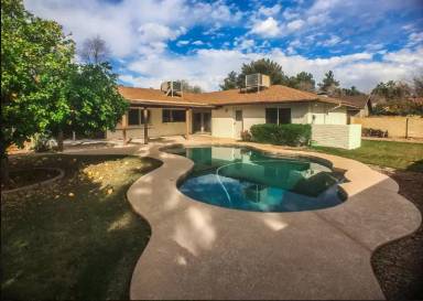 Main picture of 6531 S Juniper St