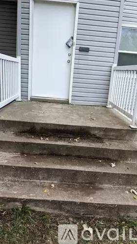 Main picture of 3957 Polk St NE