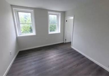 Main picture of 3631 Liberty Heights - Garage 1