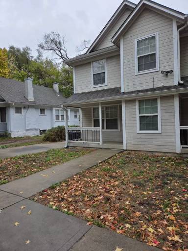 Main picture of 2519 Myrtle Ave