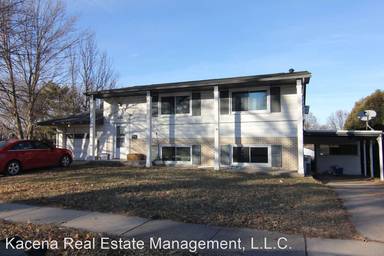 Main picture of 820 Woodside Dr