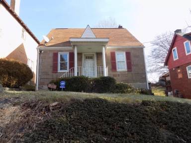 Main picture of 7722 Lloyd Ave