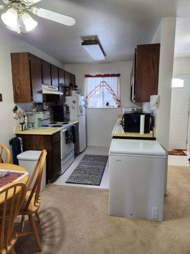 Main picture of 1105 Cottonwood Dr