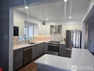 Main picture of 19 Viburnum Ct