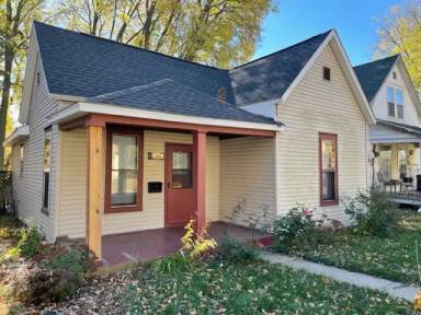 Main picture of 305 W Eureka St