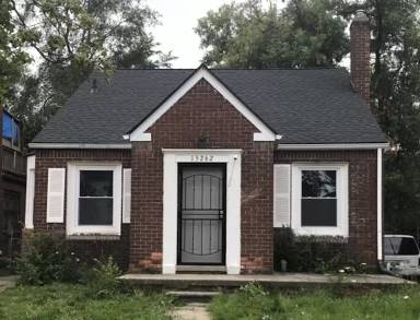 Main picture of 15262 Rochelle St