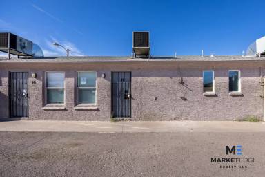 Main picture of 2230 E Polk Street Apartments