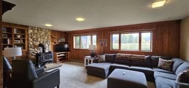 Main picture of 600 Ponderosa Dr