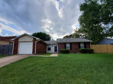 Main picture of 1731 Cliffcrest Dr