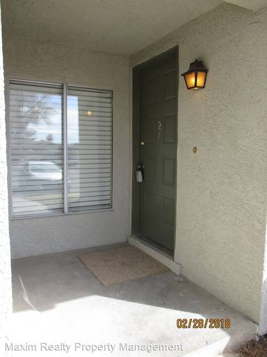 Main picture of 2941 Country Manor Ln