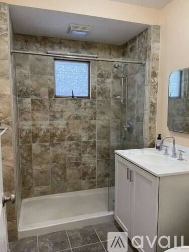 Main picture of 25 Murray Hill Rd
