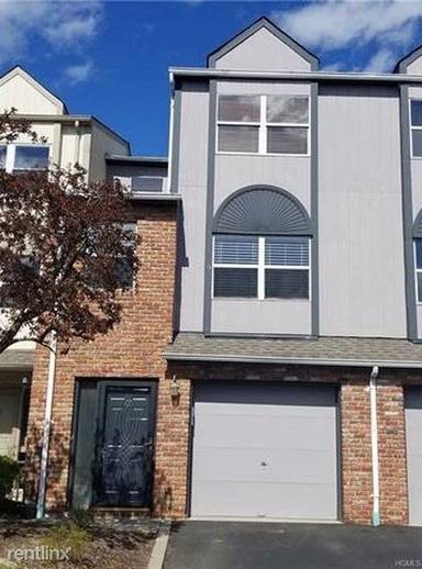 Main picture of 12 Milford Ct