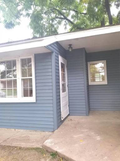 Main picture of 1215 7th Ave SE