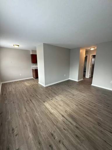Main picture of 2055 Peabody Ln