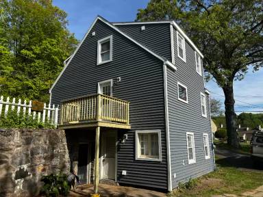 Main picture of 395 Old Waterbury Rd