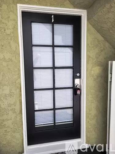 Main picture of 4119 E Ocean Blvd