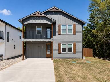Main picture of 5612 Black Pine Cir