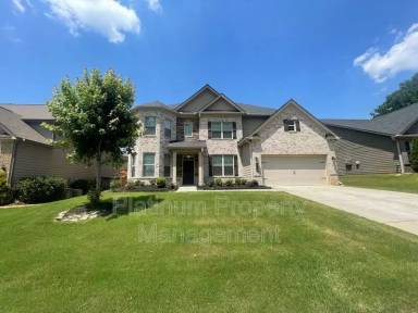 Main picture of 5180 Mirror Lake Dr