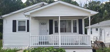 Main picture of 1221 Capitol Heights Blvd