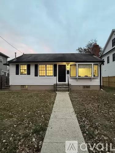 Main picture of 9809 Montauk Ave