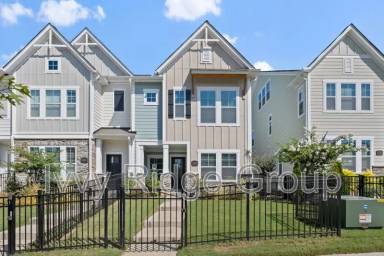 Main picture of 2538 Lydia Ave