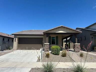 Main picture of 4966 N 205th Gln