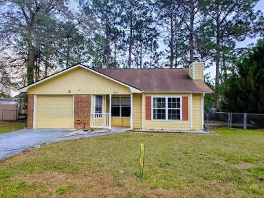 Main picture of 900 Mandarin Dr