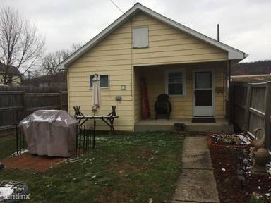 Main picture of 1317 8th Ave
