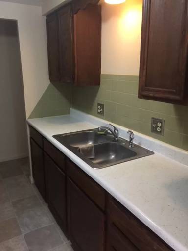 Main picture of 1866 Cedar Hill Rd
