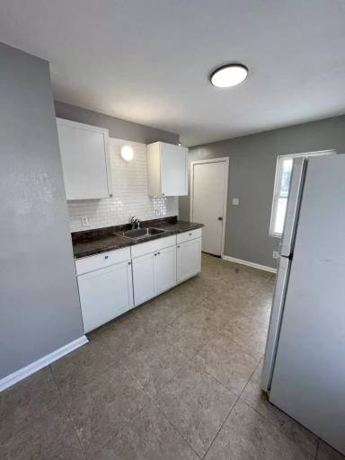 Main picture of 148 Linwood Ave