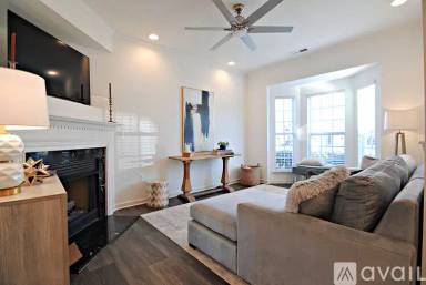 Main picture of 10721 Pendragon Pl