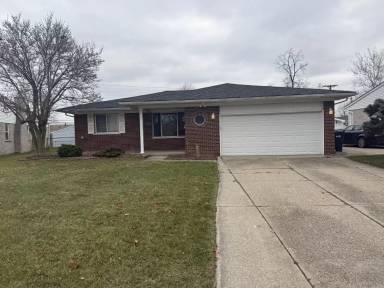 Main picture of 38334 Beecher Dr