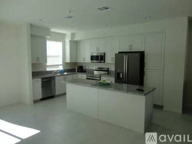 Main picture of 3505 Redwood St